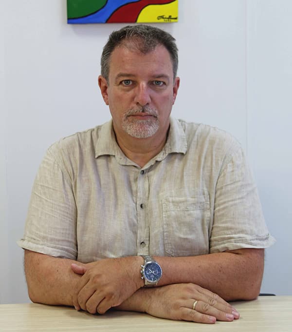 Zoran Perović